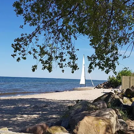 Nadmorski Z Ogródkiem I Sauną *