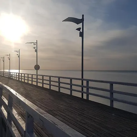 Nadmorski Z Ogródkiem I Sauną Apartamento